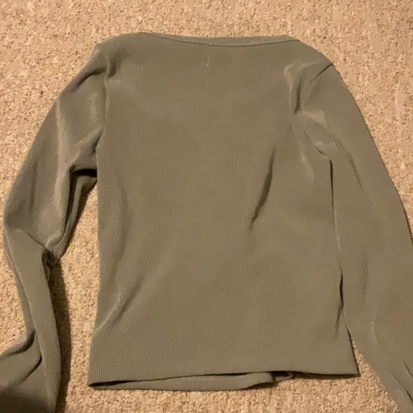 Hollister Sage Green Sweater - Picture 2 of 3